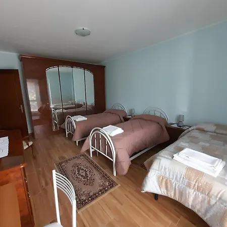 L'arco Fiorito Alojamento de Acomodação e Pequeno-almoço *