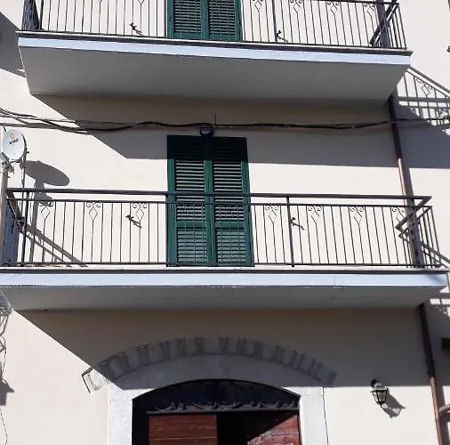 L'arco Fiorito Alojamento de Acomodação e Pequeno-almoço *